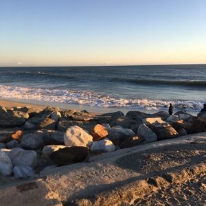 Meet your Posher, Leslie